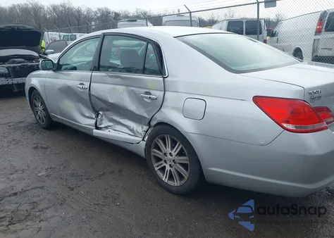 2007 Toyota Avalon Limited z USA, uszkodzony, nr VIN 4T1BK36B87U193302